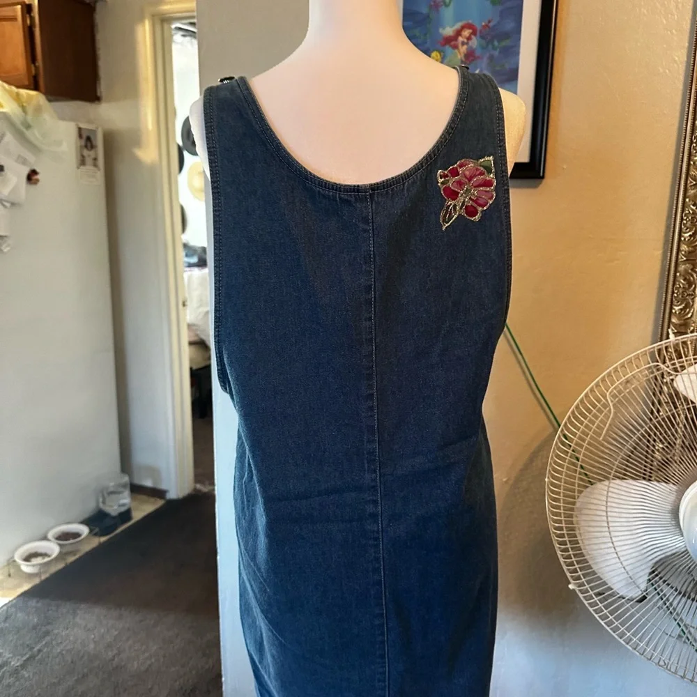 Sold - Picture 3 of 4